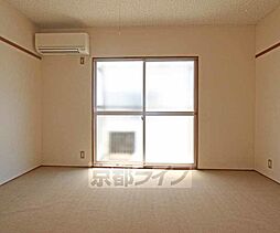 京福電気鉄道北野線 等持院・立命館大学衣笠キャンパス前駅 徒歩4分の賃貸アパート 1階1Kのリビング/ダイニング