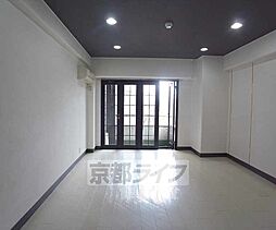 デミ洛北 302 3階1Kのリビング/ダイニング