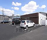 ファミリーマート下津林芝ノ宮町店まで300m 住宅街ですが車も停めやすいです。