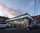 ファミリーマート上桂三ノ宮町店まで100m
