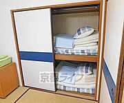 布団もあります。