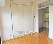 白がメインのお部屋です・