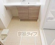 脱衣所もゆとりがあります。