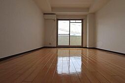 JR東海道・山陽本線 吹田駅 徒歩24分の賃貸マンション 3階1Kのリビング/ダイニング