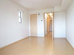 プレジェーネ一津屋 2階1Kのリビング/ダイニング