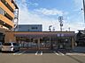 周辺：セブンイレブン通町店(400m)