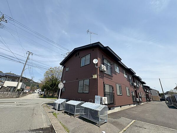 apartment 秋田県秋田市山王７丁目9番35号　秋田住宅流通センタ‐本社ビル1階