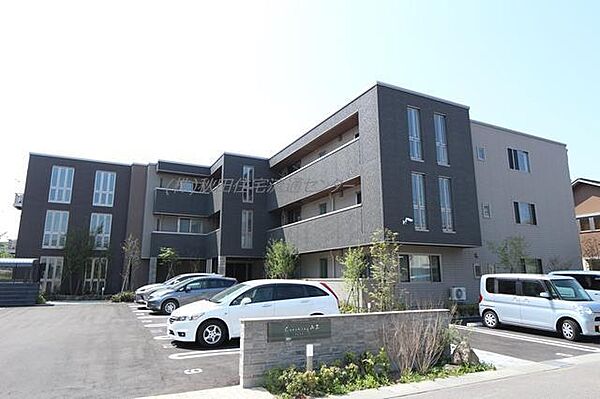 apartment 秋田県秋田市山王７丁目9番35号　秋田住宅流通センタ‐本社ビル1階
