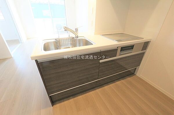 apartment 秋田県秋田市山王７丁目9番35号　秋田住宅流通センタ‐本社ビル1階