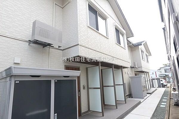 apartment 秋田県秋田市山王７丁目9番35号　秋田住宅流通センタ‐本社ビル1階