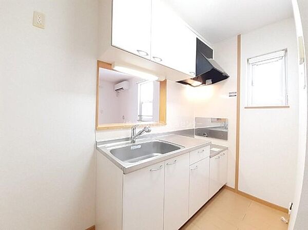 apartment 秋田県秋田市山王７丁目9番35号　秋田住宅流通センタ‐本社ビル1階