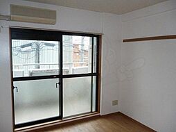 Five Two 5階1DKのリビング/ダイニング