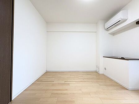 たっぷりの陽光に包まれる明るい住まい