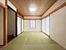 室内：室内