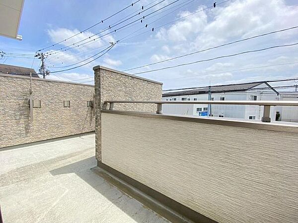 バルコニーを拡大表示