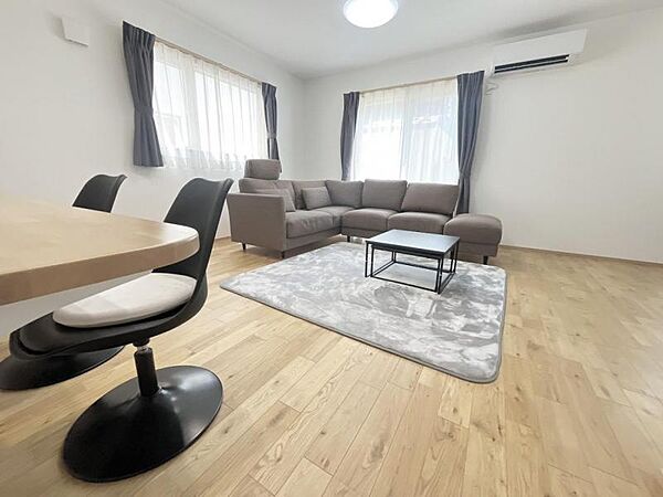 リビング/ダイニング