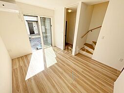 流鉄流山線 鰭ヶ崎駅 徒歩7分の賃貸アパート 1階2LDKのリビング/ダイニング