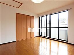 ユーアイ・ハイムI 2階3DKのリビング/ダイニング