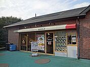 飲食店「ポポラマーマまで270m」