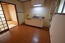 カラキマンション 4階1DKのリビング/ダイニング