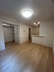 パピーズ須屋 203 2階1LDKのリビング/ダイニング