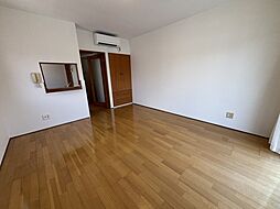 阪急神戸本線 西宮北口駅 徒歩4分の賃貸マンション 3階1Kのリビング/ダイニング