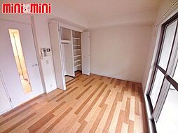 阪神本線 新在家駅 徒歩3分の賃貸マンション 9階1Kのリビング/ダイニング