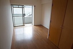 神戸市西神・山手線 大倉山駅 徒歩10分の賃貸マンション 5階2LDKのリビング/ダイニング