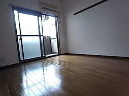 JR東海道・山陽本線 三ノ宮駅 徒歩9分の賃貸マンション 4階1Kのリビング/ダイニング