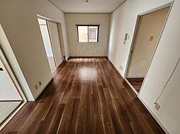 クレール・ド・園田 305 3階3LDKのリビング/ダイニング