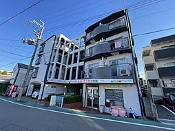 メゾンスリーエイト園田