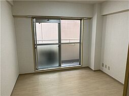 グローリア初穂　武蔵境 702 7階ワンルームのリビング/ダイニング