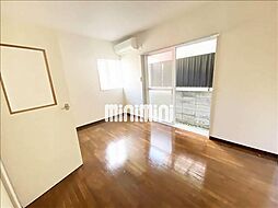 第5ロワイヤル 1階1Kのリビング/ダイニング