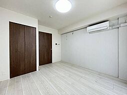 Ｌａ　Ｄｏｕｃｅｕｒ赤塚 304 3階1Kのリビング/ダイニング