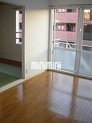 メイプルＫ 2階2DKのリビング/ダイニング