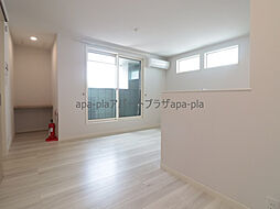 マリーコート 1階1LDKのリビング/ダイニング