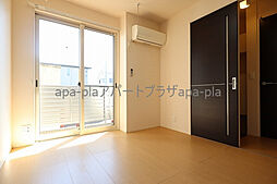 ソレアード 1階1LDKのリビング/ダイニング