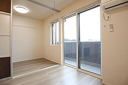 ロンサールII 3階1DKのリビング/ダイニング