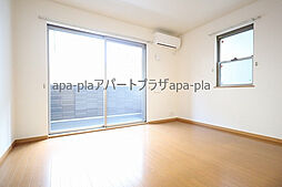 ウエストリバー 1階1LDKのリビング/ダイニング