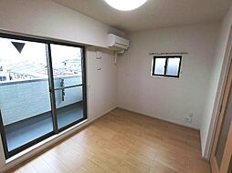 メゾン・ド・励歩II 303 3階1DKのリビング/ダイニング