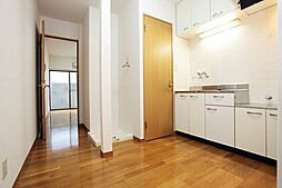 第8アサヒハイツ 1階1Kのリビング/ダイニング