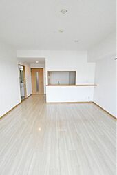 ブリリアント 1階3LDKのリビング/ダイニング