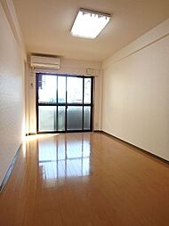 ドーチェスター大宮 2階1Kのリビング/ダイニング