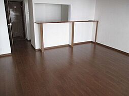 ロイヤルヒルズ高砂 5階3LDKのリビング/ダイニング