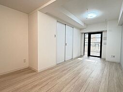 ボンドスクエアー01 5階1LDKのリビング/ダイニング