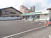 ファミリーマートさいたま櫛引町一丁目店 338m