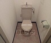 清潔感のあるトイレです
