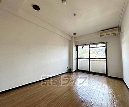 メゾン勧修寺 305 3階1Kのリビング/ダイニング