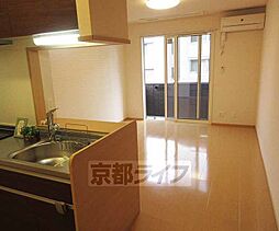 シュレイル 103 1階1LDKのリビング/ダイニング