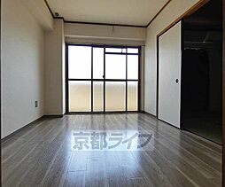 シャロム伏見 202 2階2DKのリビング/ダイニング